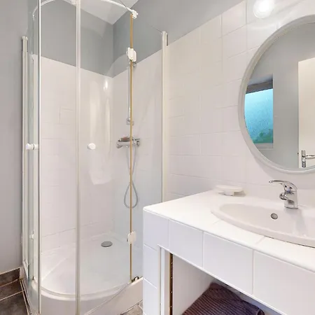 3 Bedroom Stunning In Nyaraló