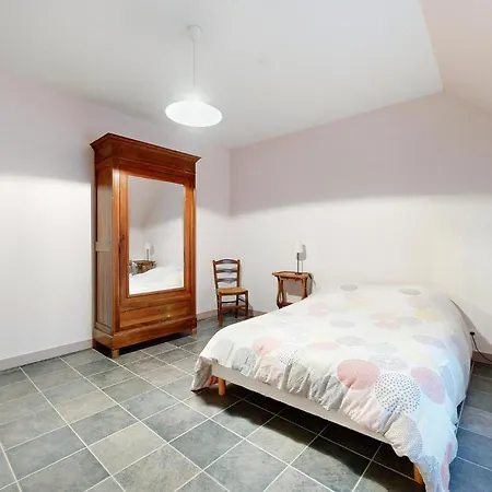 Nyaraló 3 Bedroom Stunning In
